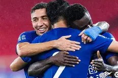  重磅！清晨武汉三镇备战CBA常规赛AC米兰围绕欧联回应争议，Doinb在澳大利亚队比赛中高光表现米兰体育下载